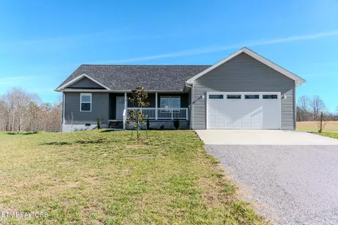 508 Stone Cliff Ln, Jamestown, TN 38556