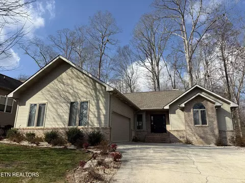 116 Inata Cir, Loudon, TN 37774