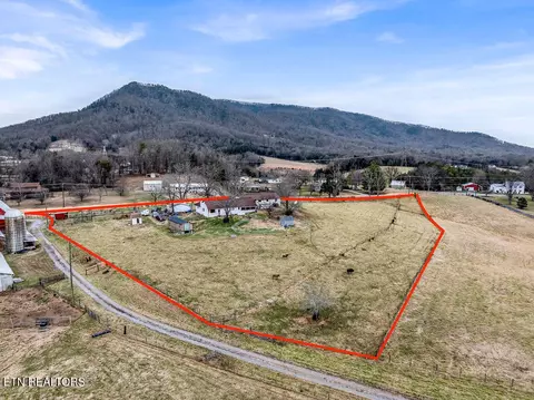 View/Area - 10724 Emory Rd, Luttrell, TN 37779 photo 3 of 6