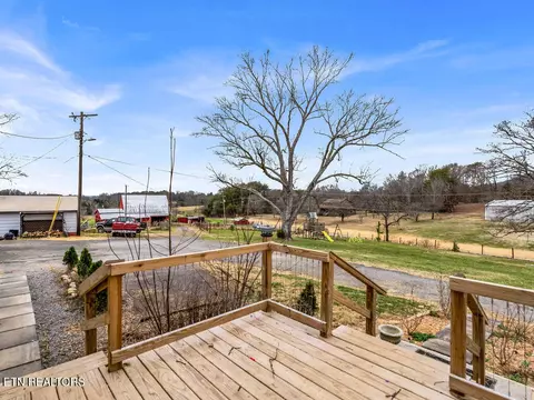 Exterior - 10724 Emory Rd, Luttrell, TN 37779 photo 16 of 18