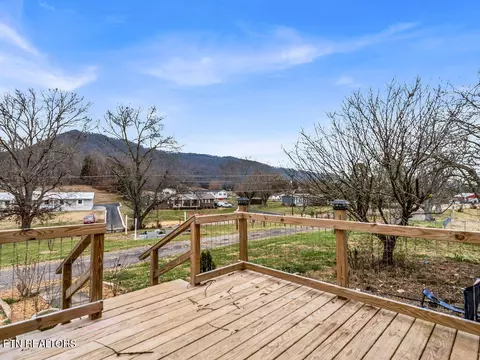 Exterior - 10724 Emory Rd, Luttrell, TN 37779 photo 15 of 18