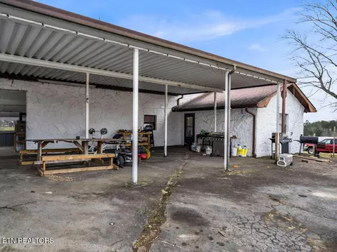 Exterior - 10724 Emory Rd, Luttrell, TN 37779 photo 11 of 18