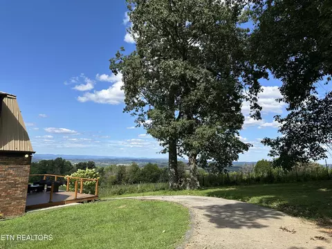 960 Cave Rd, Jefferson City, TN 37760