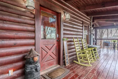 1038 Willard Way, Sevierville, TN 37876