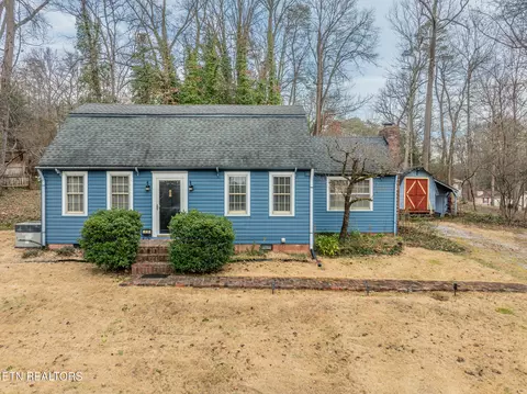1520 Aldenwood Ln, Knoxville, TN 37919
