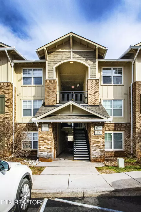 3720 Spruce Ridge Way #2231, Knoxville, TN 37920