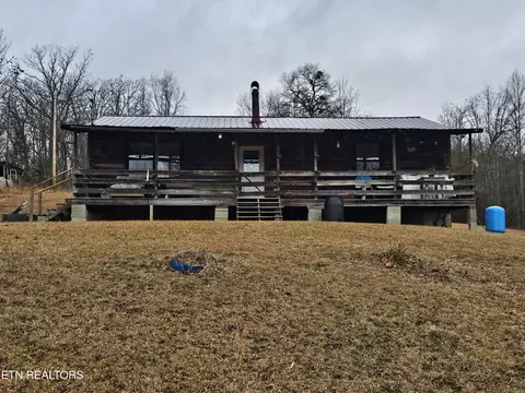 741 Melvin Hollow Rd, Pioneer, TN 37847