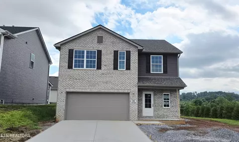 105 Clover Meadow Ln, Maryville, TN 37801