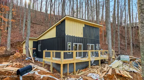 2308 Grey Fox Run, Sevierville, TN 37862