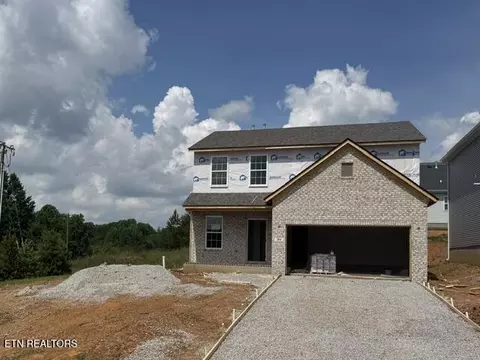 104 Clover Meadow Ln, Maryville, TN 37801
