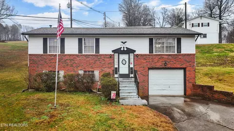 2646 May Ave, Maryville, TN 37804
