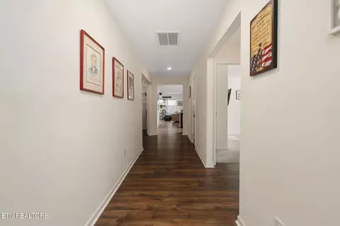 Entry Way - 921 Erica Dr, Talbott, TN 37877 photo 1 of 5