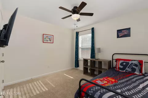 Bedroom - 921 Erica Dr, Talbott, TN 37877 photo 2 of 9