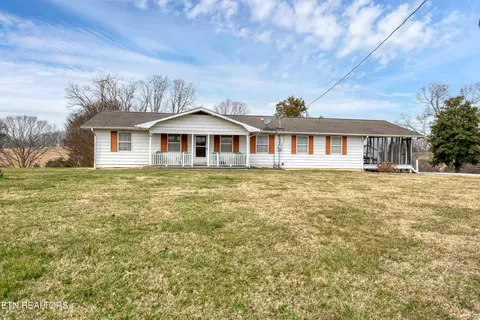 433 S Old Grey Ridge Rd, Friendsville, TN 37737