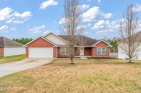 8126 Broken Rock Ln, Knoxville, TN 37924