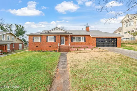 1225 N Main St, Sweetwater, TN 37874