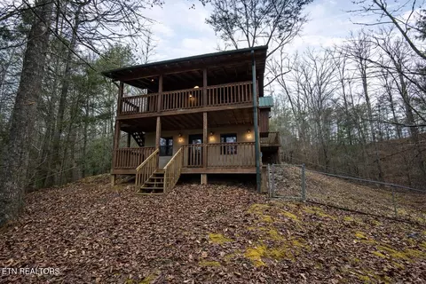 2034 Bales Way, Sevierville, TN 37876