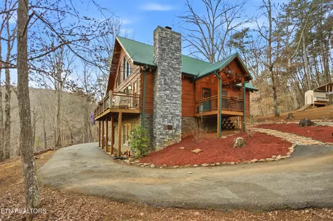 2401 Coning Rd, Maryville, TN 37803