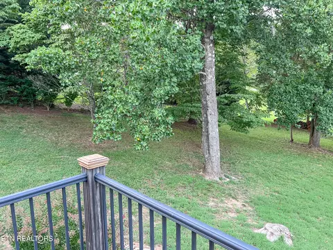 408 E Mountain View Rd, Corryton, TN 37721 photo 4