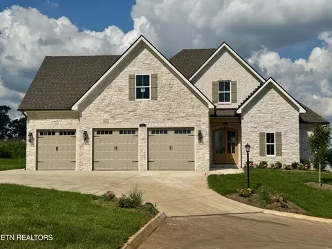 306 French Vineyard Ln, Knoxville, TN 37923