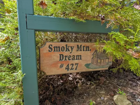 427 Montview Way, Gatlinburg, TN 37738