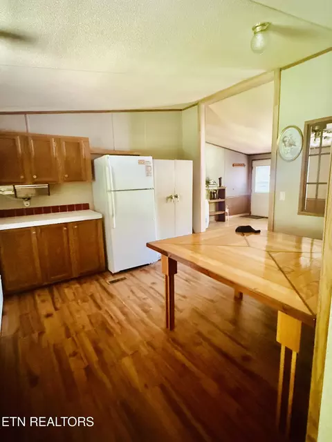 Kitchen - 179 Human Dr, Lancing, TN 37770 photo 2 of 2