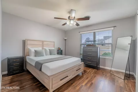 Bedroom - 605 Clay Dr, Talbott, TN 37877 photo 3 of 6