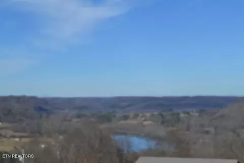 5 Ac Schelley Rd, Gainesboro, TN 38562
