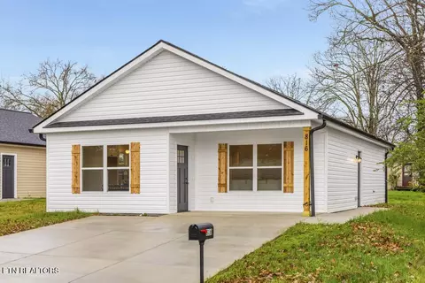 816 SE 18th St, Cleveland, TN 37311