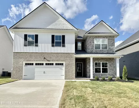 3209 Song Sparrow Dr, Maryville, TN 37803
