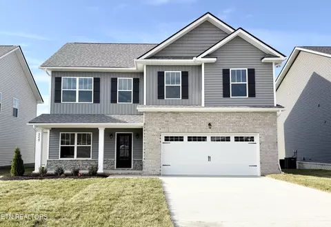 3227 Song Sparrow Dr, Maryville, TN 37803