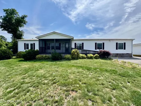 297 Mountain Meadows Dr, New Market, TN 37820