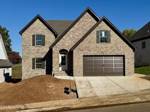 8861 Dancing Bear Ln, Knoxville, TN 37923