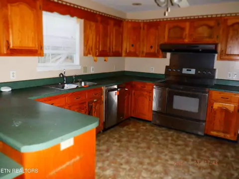 Kitchen - 892 Norris Rd, Clarkrange, TN 38553 photo 1 of 2
