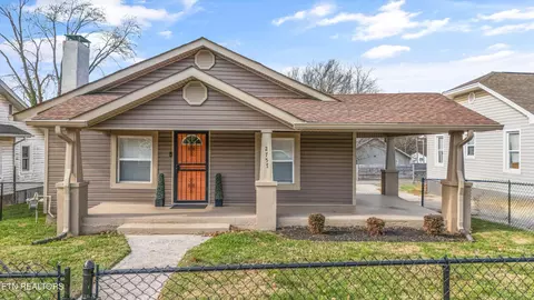 2757 Tarleton Ave, Knoxville, TN 37914