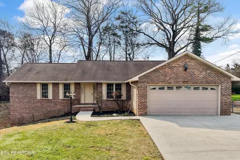 4205 Landon Dr, Knoxville, TN 37921