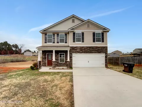172 Mandy Ln, Lenoir City, TN 37772