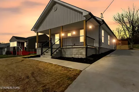 3719 Reagan Ave, Knoxville, TN 37919