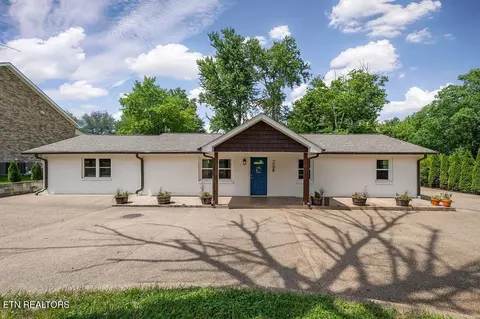 29 Elk Dr, Cookeville, TN 38506