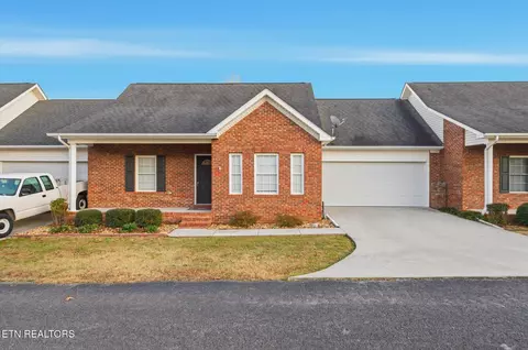 504 Fairway Dr, Athens, TN 37303