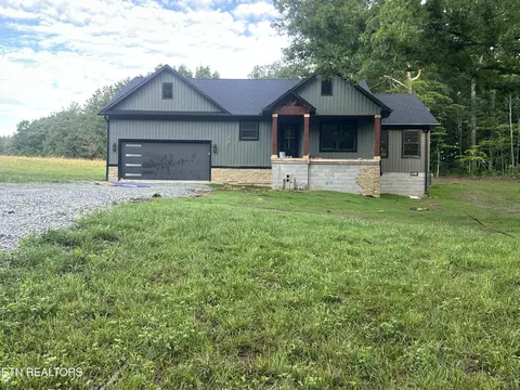 214 Georgee Rd, Jamestown, TN 38556