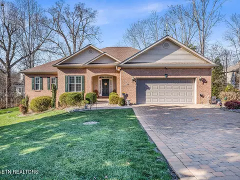 208 Okema Trce, Loudon, TN 37774