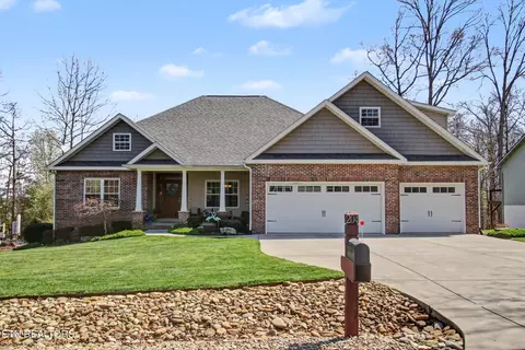 204 Seminole Cir, Loudon, TN 37774