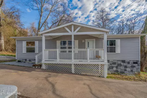 2228 Daisy Ave, Knoxville, TN 37915