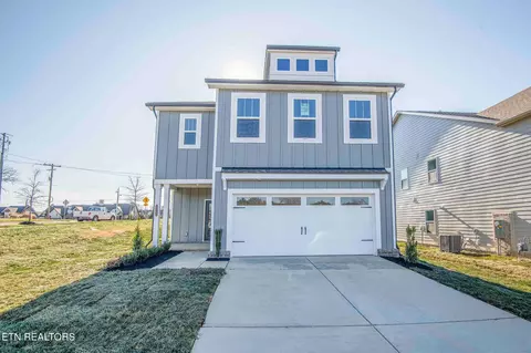 12702 Duckfoot Ln, Farragut, TN 37934