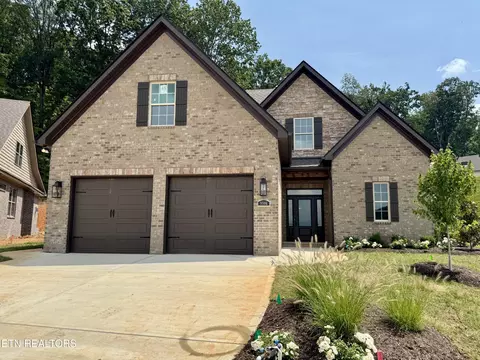 9906 Swan Song Ln, Knoxville, TN 37922