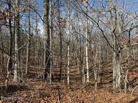 123 Walden Ridge Dr, Crossville, TN 38558