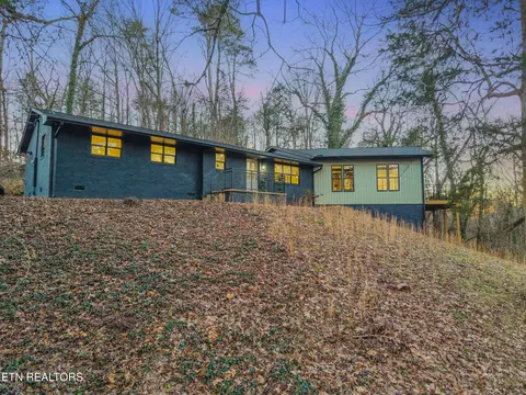 6323 SW Stonecress Ln, Knoxville, TN 37920
