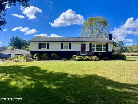 6801 Henegar Rd, Corryton, TN 37721