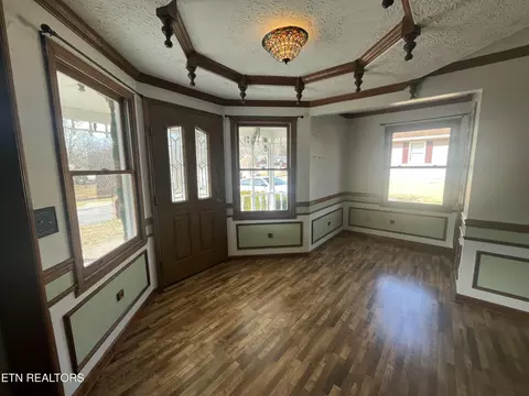 Living - 215 Cecil D Quillen Dr, Duffield, VA 24244 photo 1 of 9